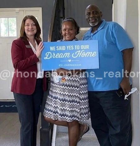 rhondahopkins_realtor.jpg Property of rhondahopkins_realtor. Unauthorized use is identity theft.